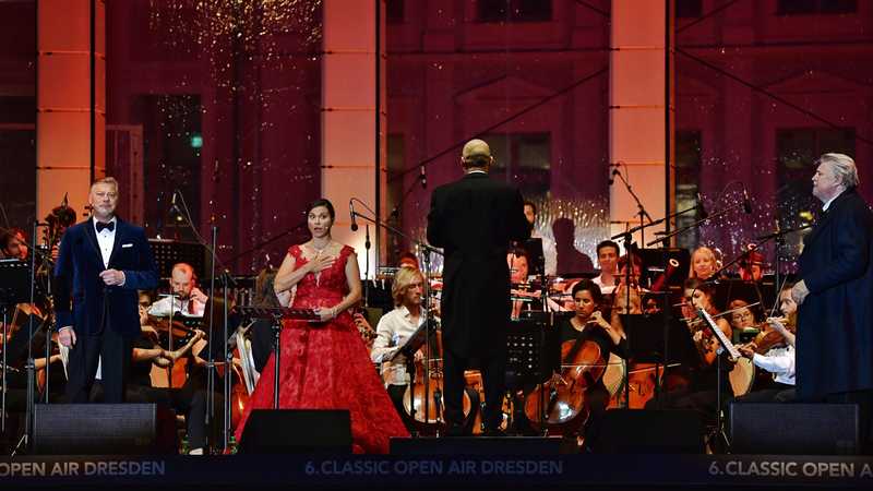 René Pape, Barbara Krieger, Julien Salemkour, Peter Seiffert und die Junge Philharmonie Berlin beim Classic Open Air Dresden 2019